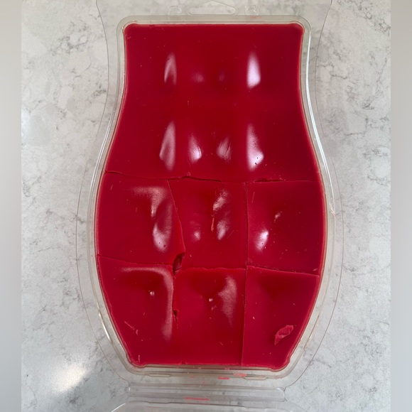 Scentsy Brick - Maraschino Sugar Cookie - Picture 3 of 3